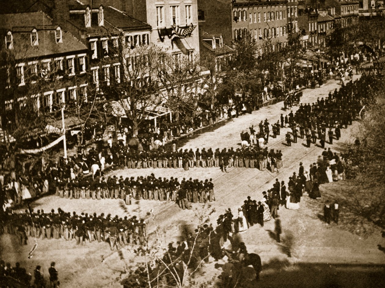 Procissão Funeral de Lincoln, 1865 de Mathew B. Brady