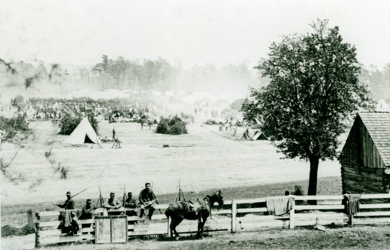 Acampamento Winfield Scott, perto de Yorktown, 3 de maio de 1862 de Mathew B. Brady