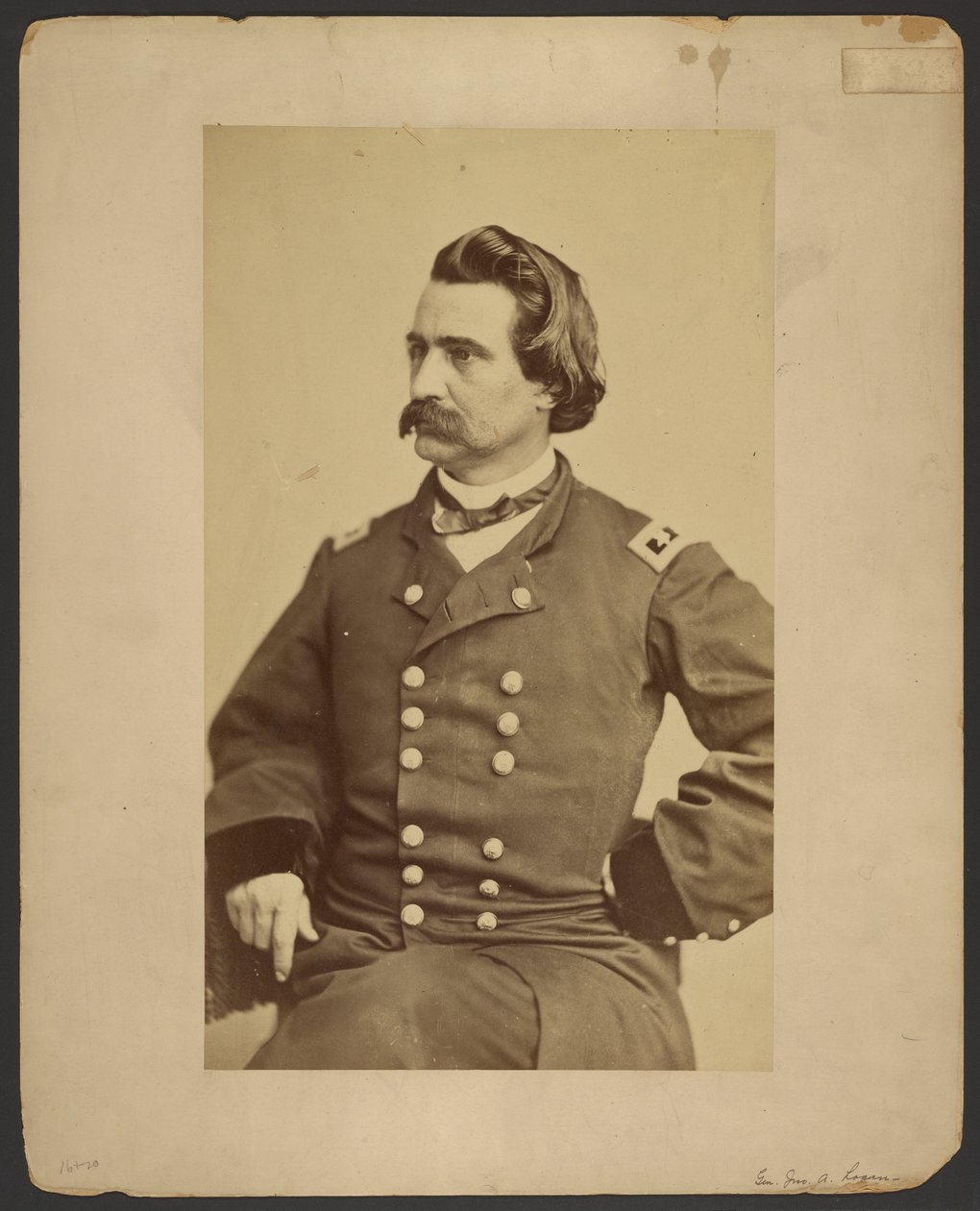 [Retrato do General John A. Logan] de Mathew B. Brady