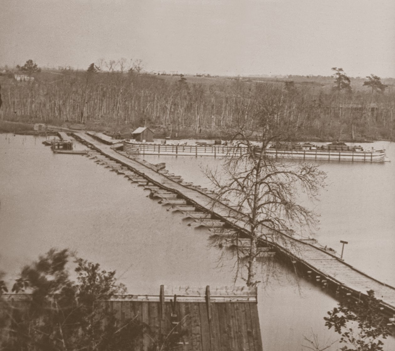 Ponte federal sobre o Appomattox (foto a p/b) de Mathew Brady