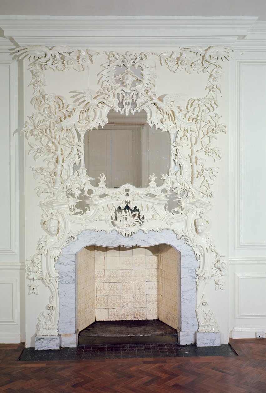 Lareira, 1752 (madeira esculpida e mármore com vidro) de Matthias Lock