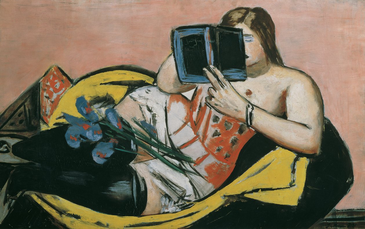 Mulher deitada com um livro e íris de Max Beckmann