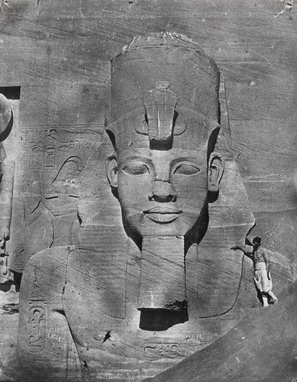 Estátua colossal de Ramesses II em Abu Simbel, 1850 de Maxime Du Camp