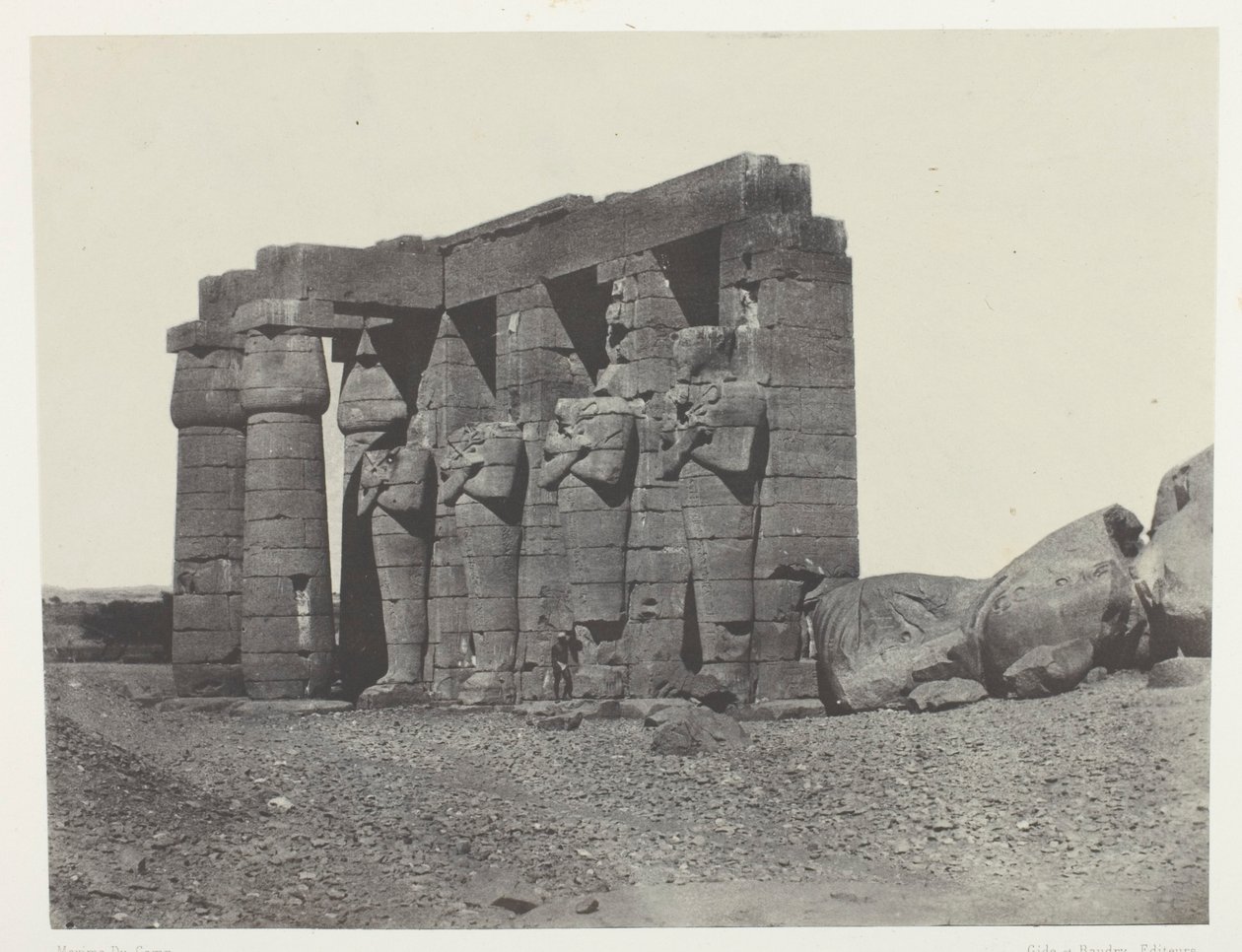 Gournah, peristilo do túmulo de Osymandias (Ramesseum Occidental); Tebas, placa 59 do álbum "Egypte, Nubie, Palestine et Syrie" (1852) de Maxime Du Camp
