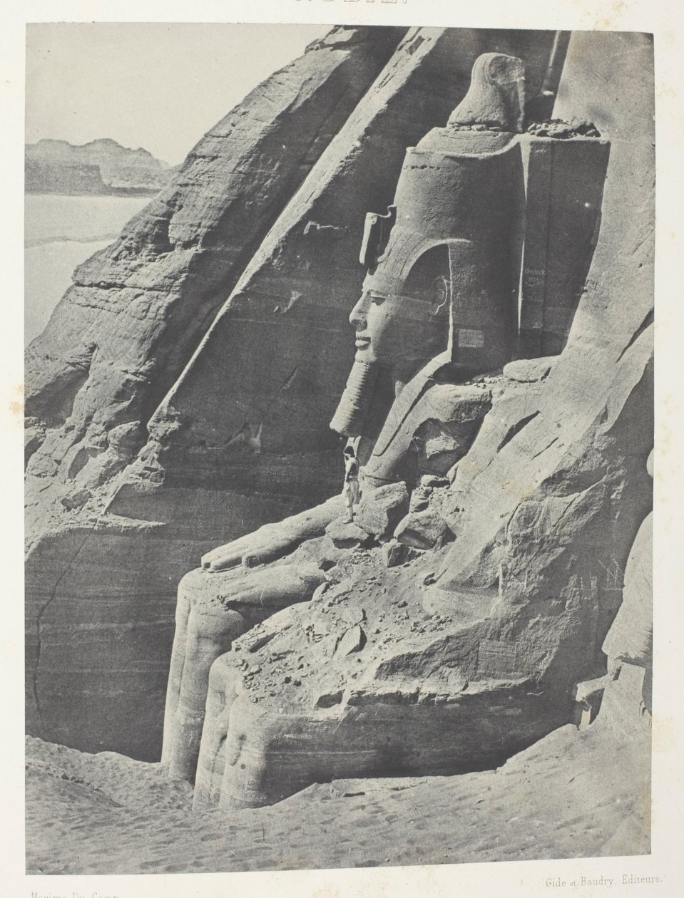 Ibsamboul, Colosse Oriental Du Spéos De Phrè, Vu De Profil; Nubie, chapa 104 do álbum "Egypte, Nubie, Palestine et Syrie" (1852) de Maxime Du Camp