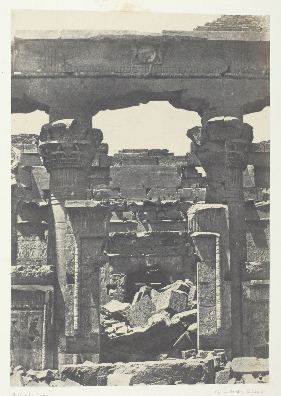 Kalabscheh, Pronaos Gate, Nubia, 184951, impresso em 1852. de Maxime Du Camp