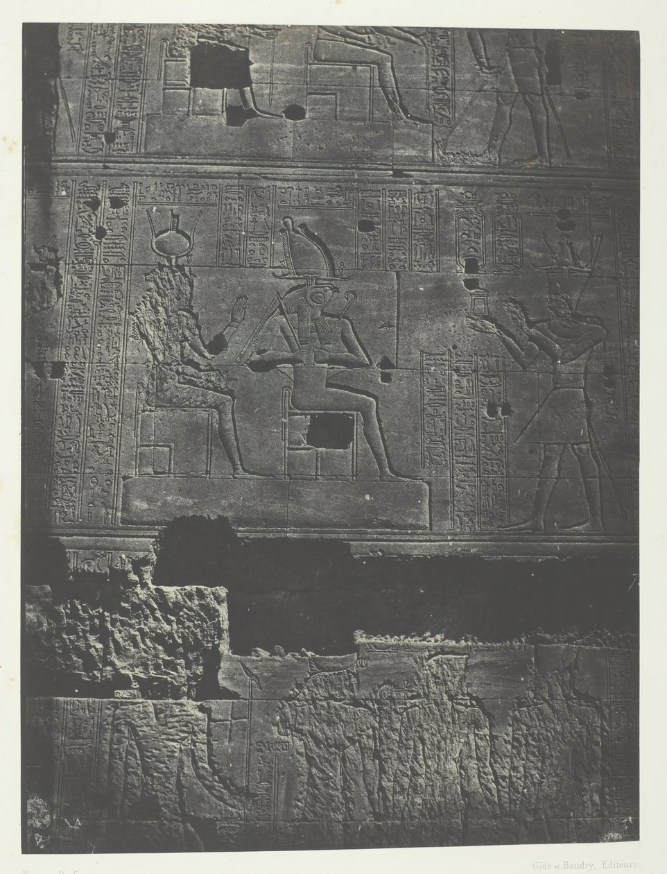 Western Wall, Great Temple of Isis at Philoe, Nubia, 184951, impresso em 1852. de Maxime Du Camp