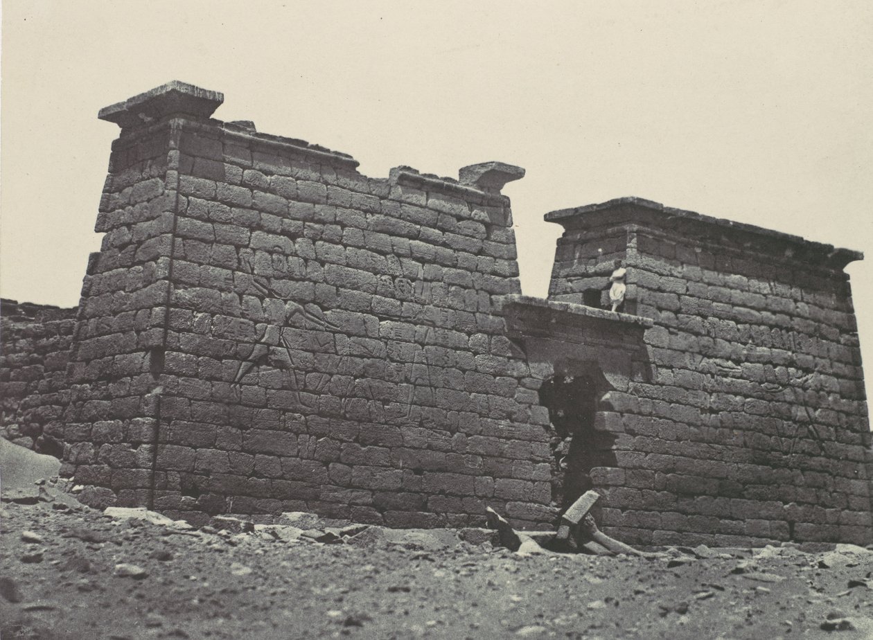 Núbia. Hemi-Speos de Sebour. Pylons, 1850. de Maxime Du Camp