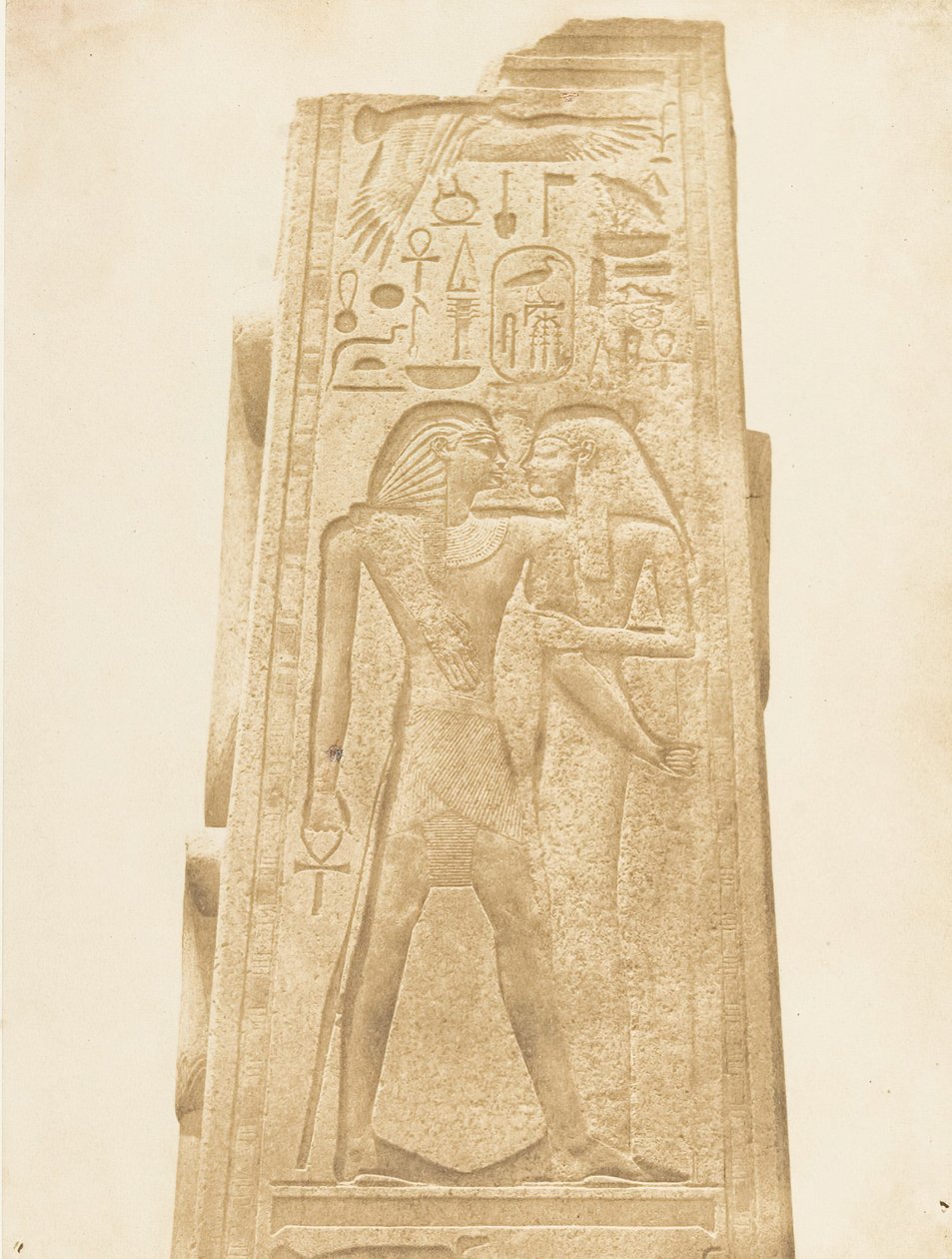 Pilar do Santuário de Granito do Palácio de Karnac Bas-relief representando o Faraó ..., 1849-50. de Maxime Du Camp