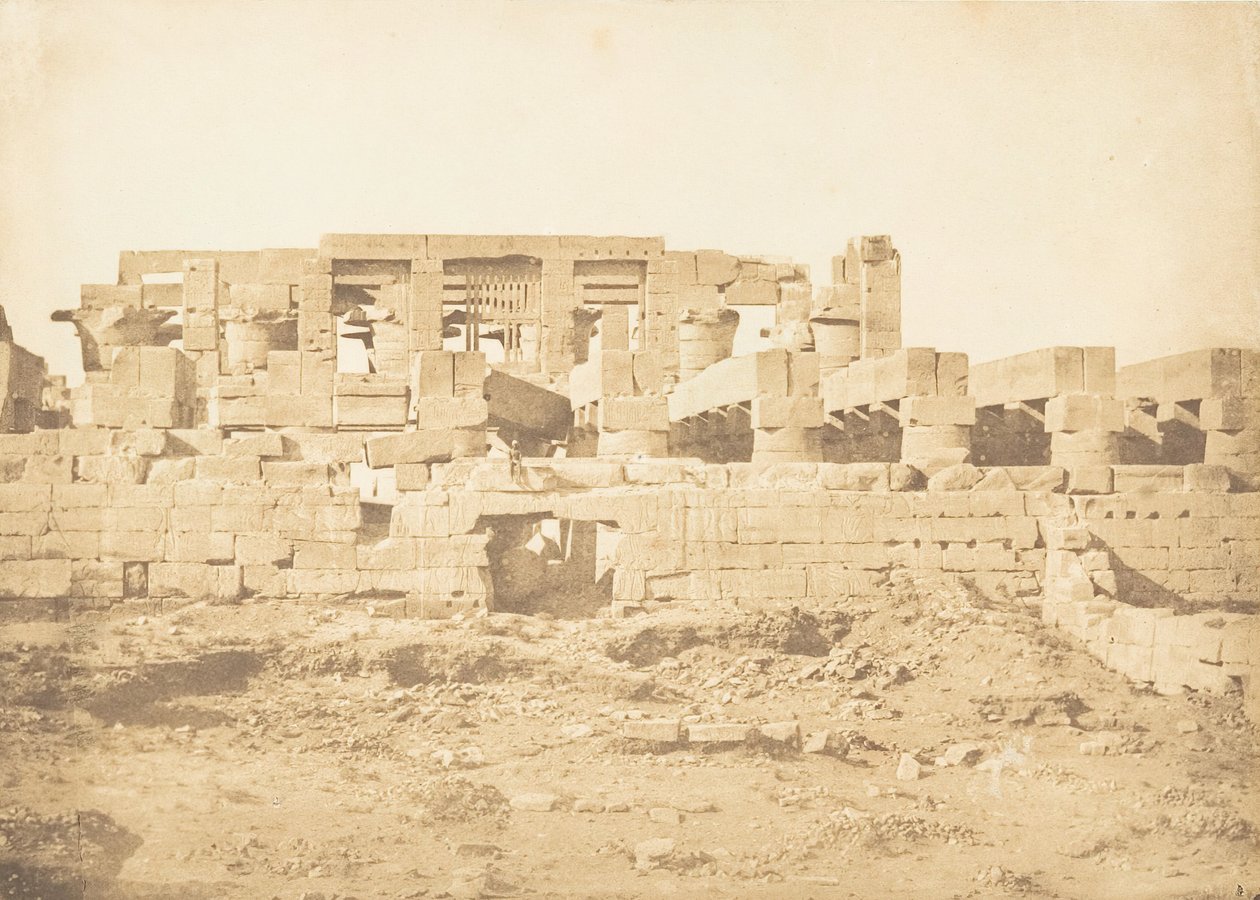 Porta Sul do Hall do Hypostyle do Palácio de Karnac Thebes, 1849-50. de Maxime Du Camp