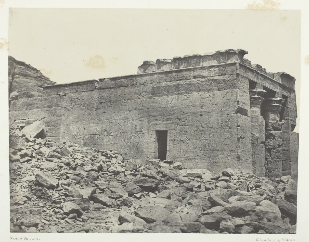 Templo de Dandur Ancient Tantur, dedicado à Tríade Osíris-Isis-Horus, Núbia, 184951. de Maxime Du Camp