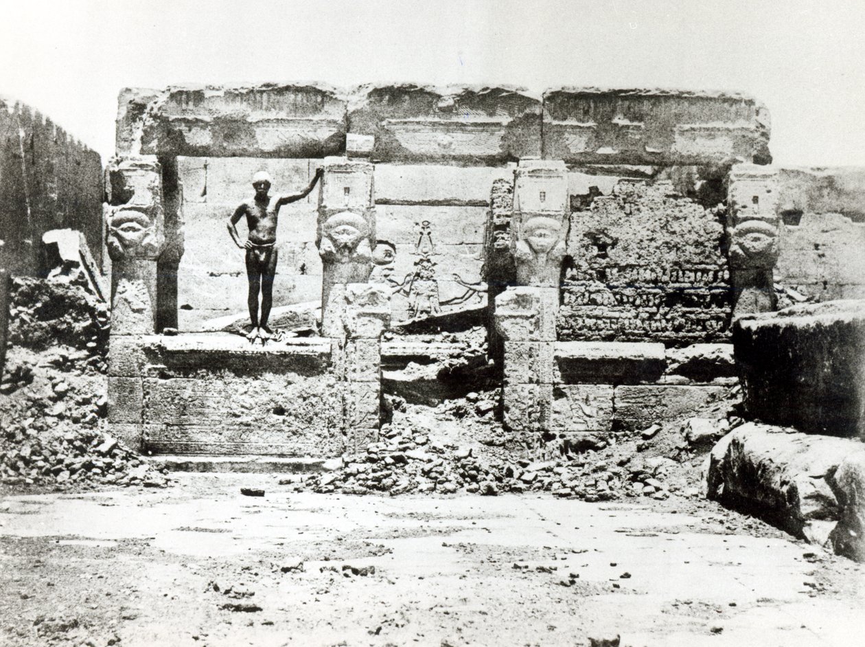 Templo de Hathor em Dendarah, 28 de maio de 1850 de Maxime Du Camp