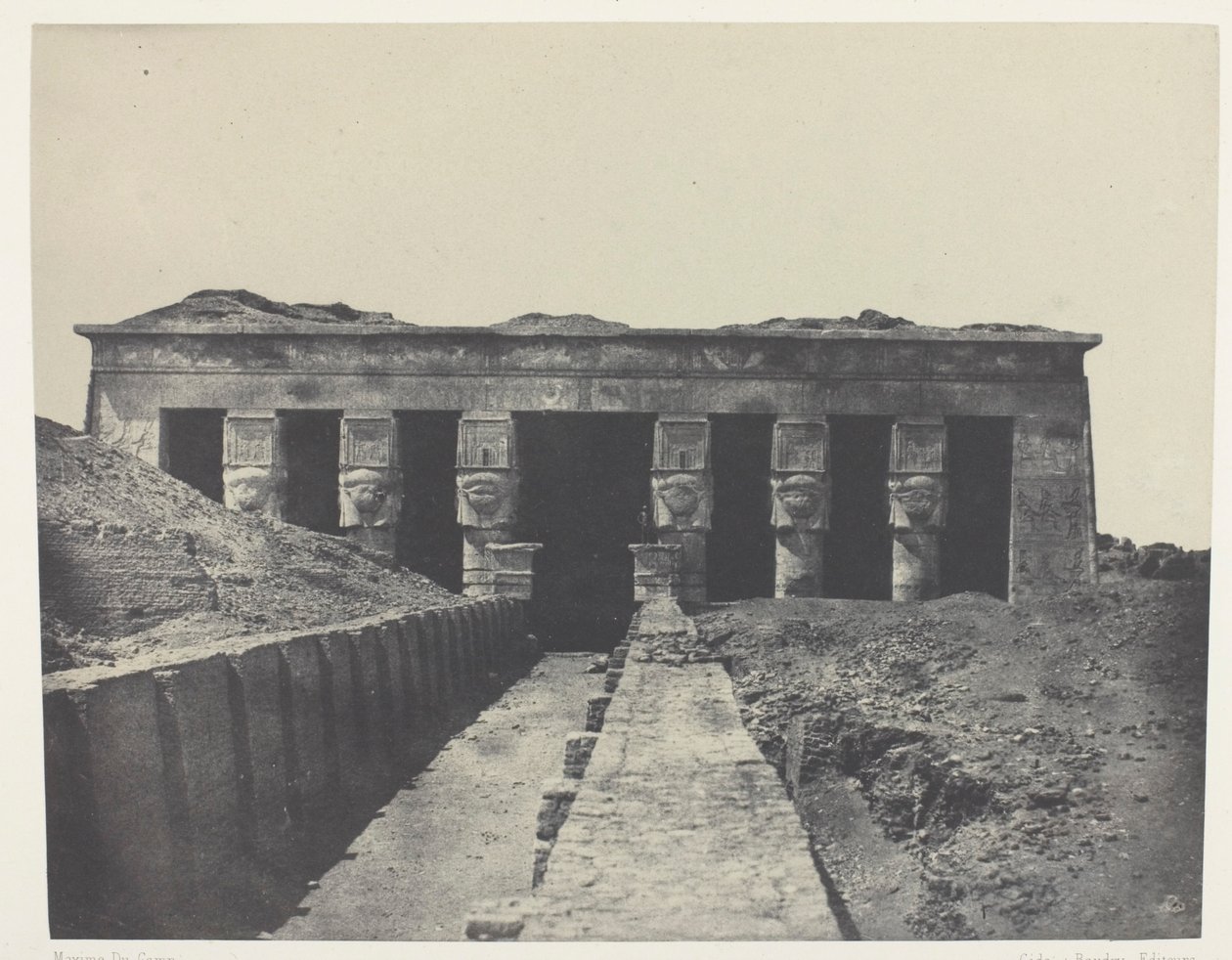 Vista Geral, Grande Templo de Dendera (Teutyres), Alto Egito de Maxime Du Camp