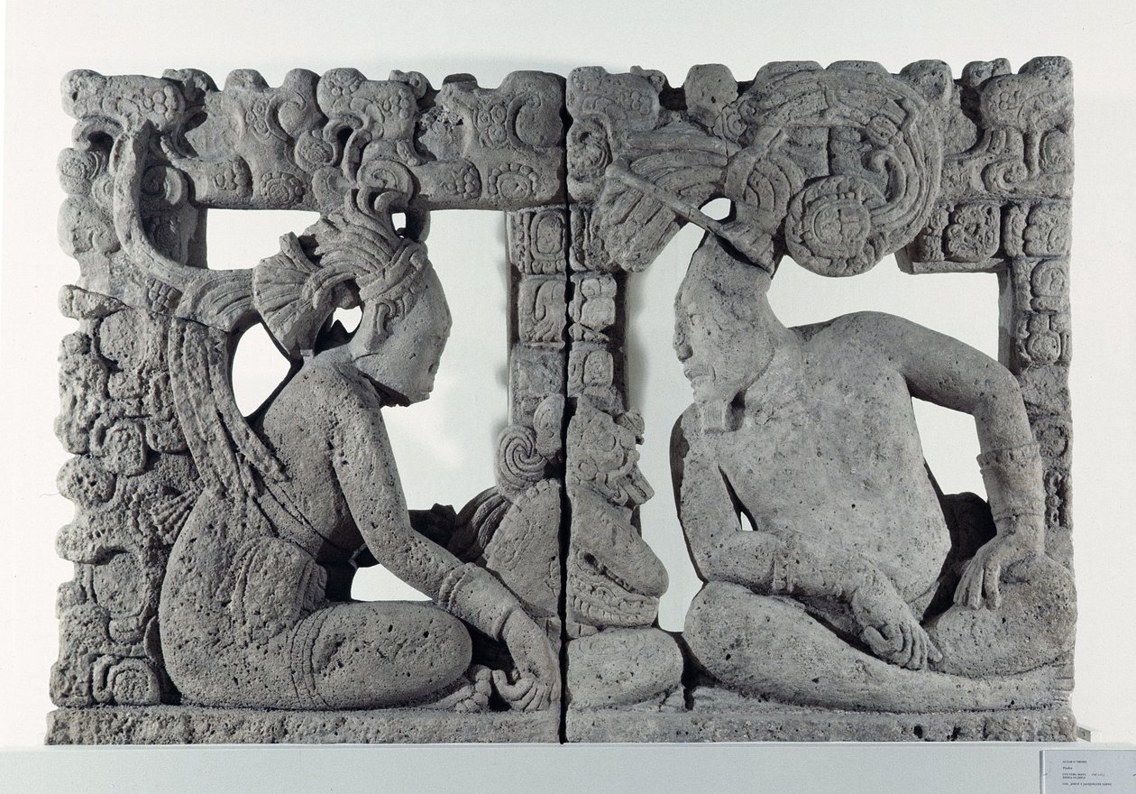 Atrás de um trono, de Usumacinta, da Colecção Saenz, Puebla, México, Período Clássico Atrasado (600-900 dC) de Mayan