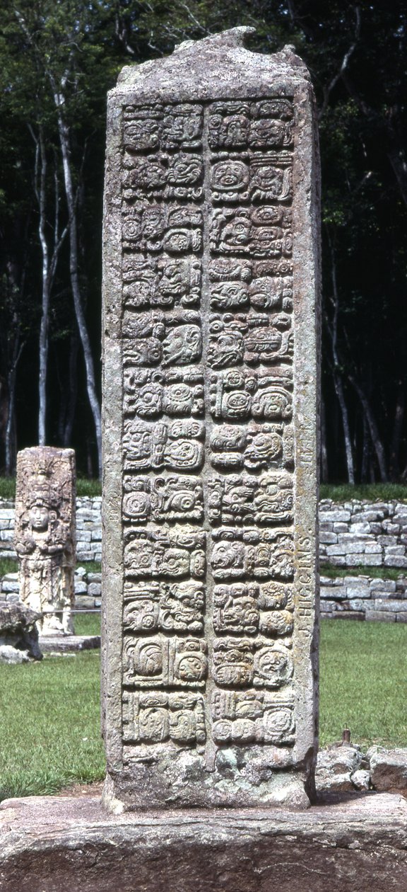 Parte de trás da estela A, Copan, Late Classic Period, c.730 AD de Mayan