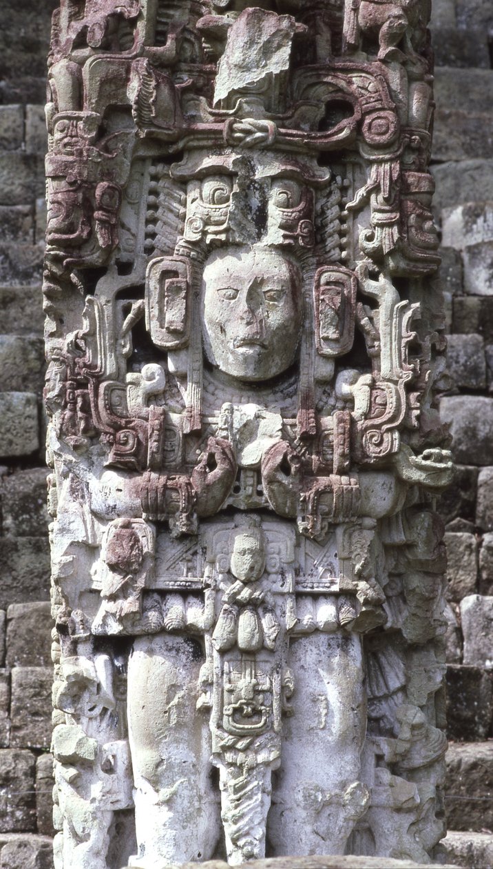Copan Stela N, Late Classic Period, 764 AD de Mayan