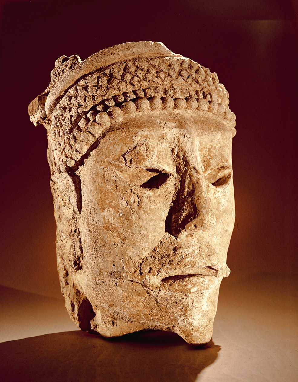 Cabeça cortada de uma parede em Comalcalco, Tabasco, Maya clássico (estuque) de Mayan