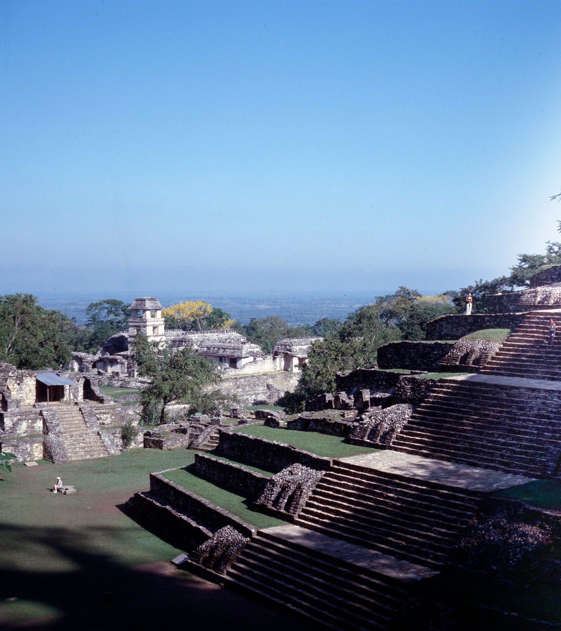 Civilização pré-colombiana: vista do site de Palenque no período Maiapas Clássico de Chiapas de Mayan Mayan