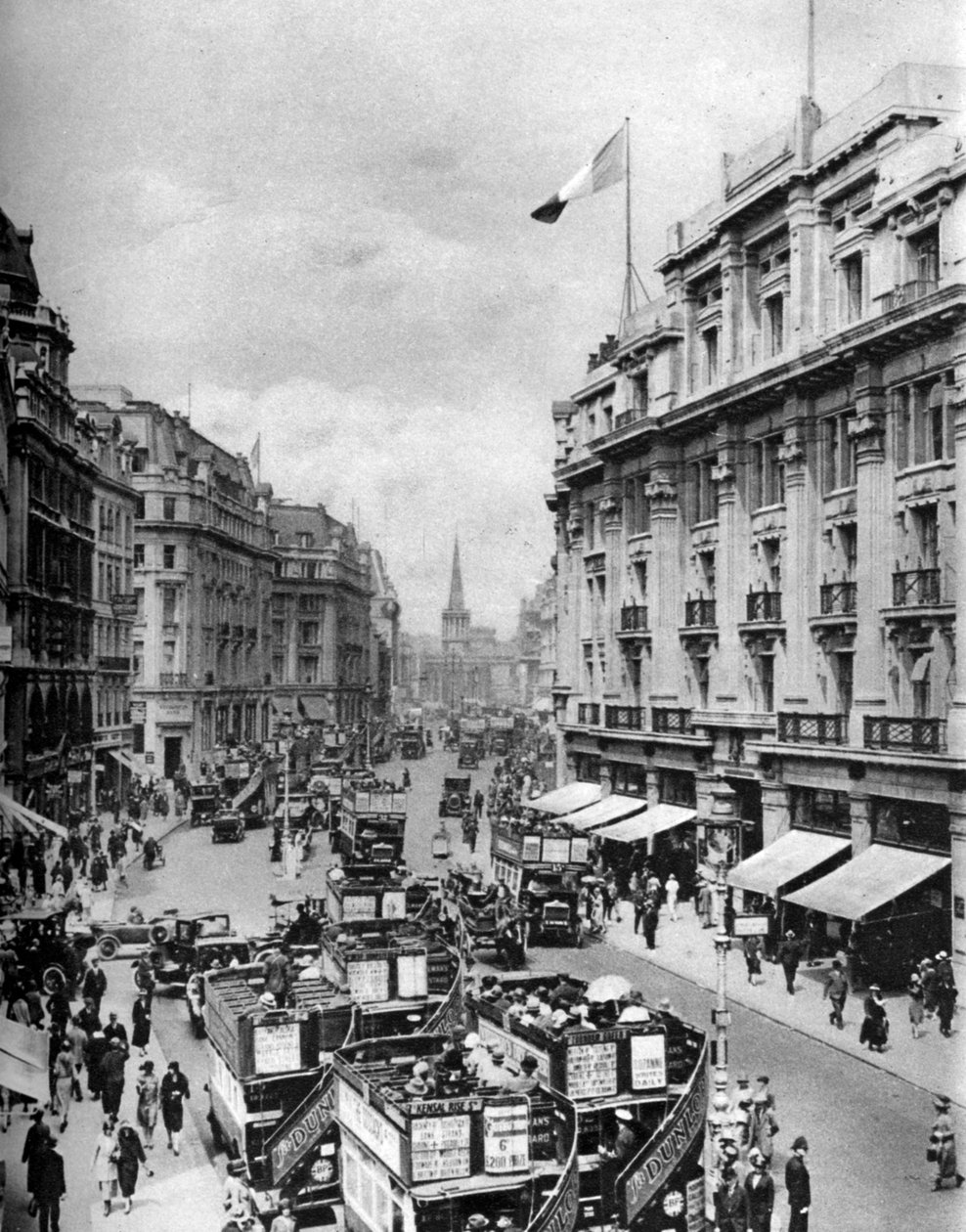 Regent Street, Londres, 1926-1927 de McLeish