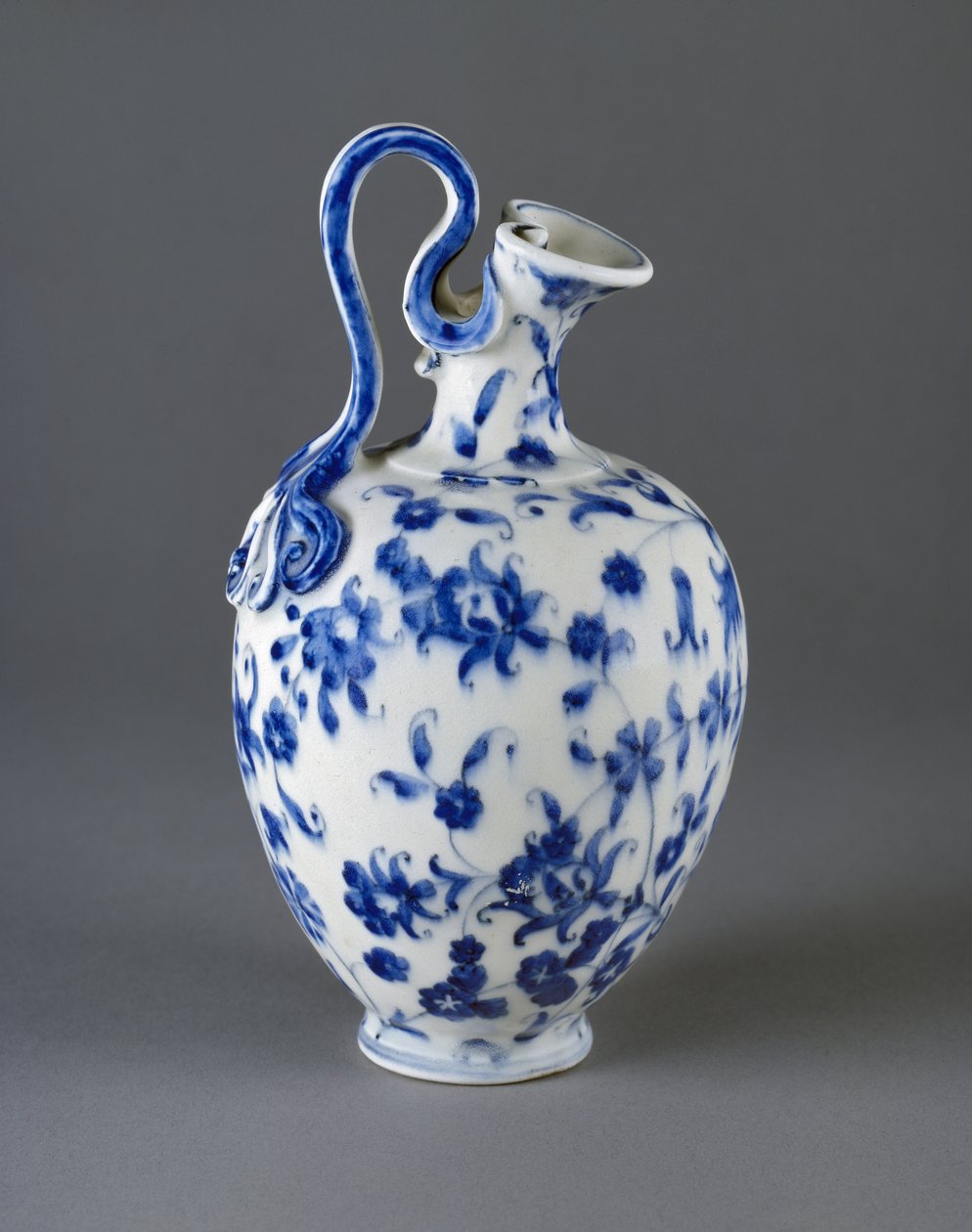 Frasco de Porcelana de Imitação (porcelana, imitação) de Medici Porcelain Manufactory