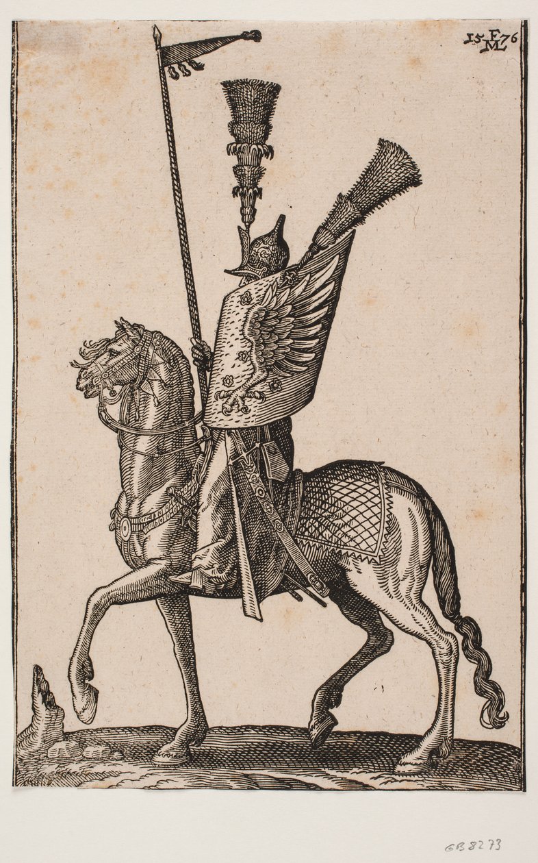 Soldado montado, perfil a v.; lança com galhardete, capacete de metal com pluma muito alta, escudo com asa de águia e uma pluma alta adicional de Melchior Lorck