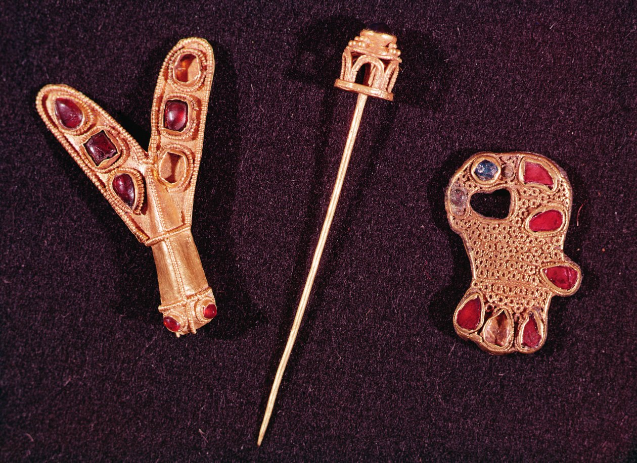 Broches e pin de ouro de Merovingian School Merovingian School