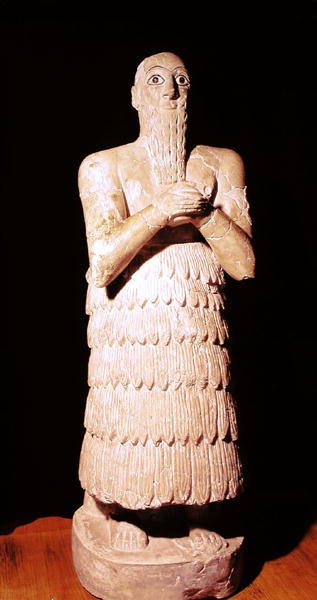 Estátua de Itur-Shamagen, rei de Mari, em oração, de Mari, Médio Eufrates, 2800-2300 aC (alabastro) (ver também 187144) de Mesopotamian