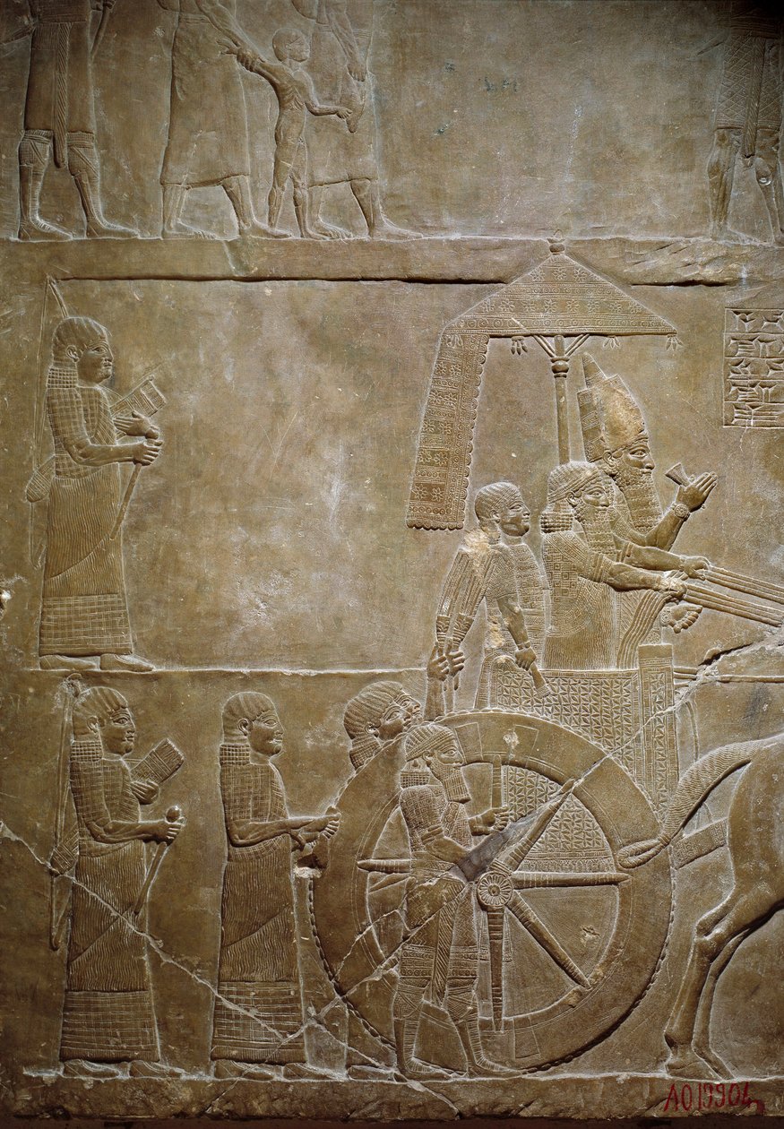 Mesopotâmia: A campanha de Elam: Assurbanipal no seu tanque e os prisioneiros de Elamite. Baixo relevo em albastro do palácio do rei Assurbanipal (ou Ashurbanipal) (668-627 AC). 645 AC. De Nínive. Paris, Museu do Louvre de Mesopotamian