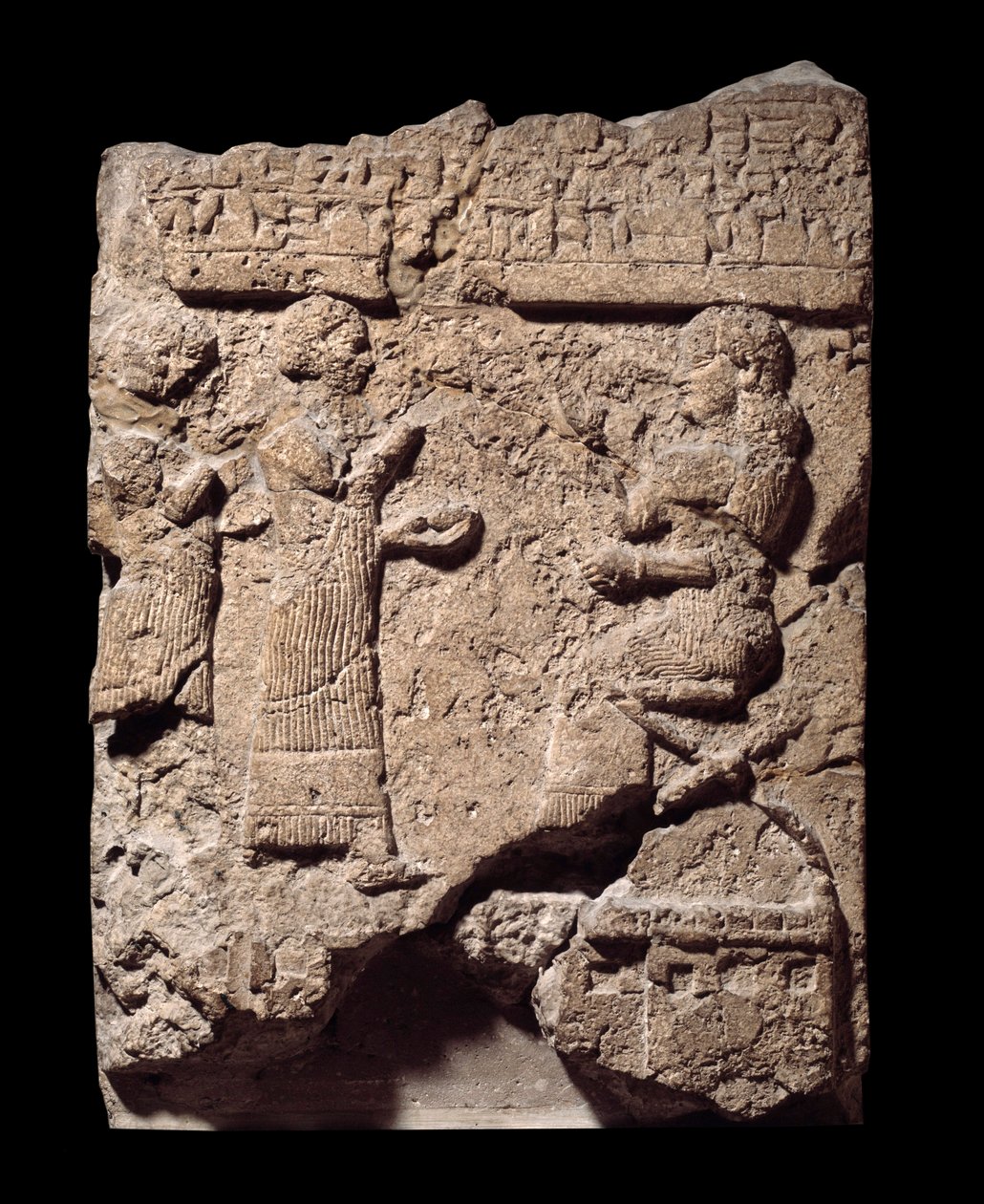 Mesopotâmia: alívio calcário dos escribas que saqueiam durante o saque de Musasir. do palácio de Sargon II em Khorsabad (Khunsabad). 710 AC. Sol 0,64x0,47 m Paris, musee du louvre de Mesopotamian Mesopotamian