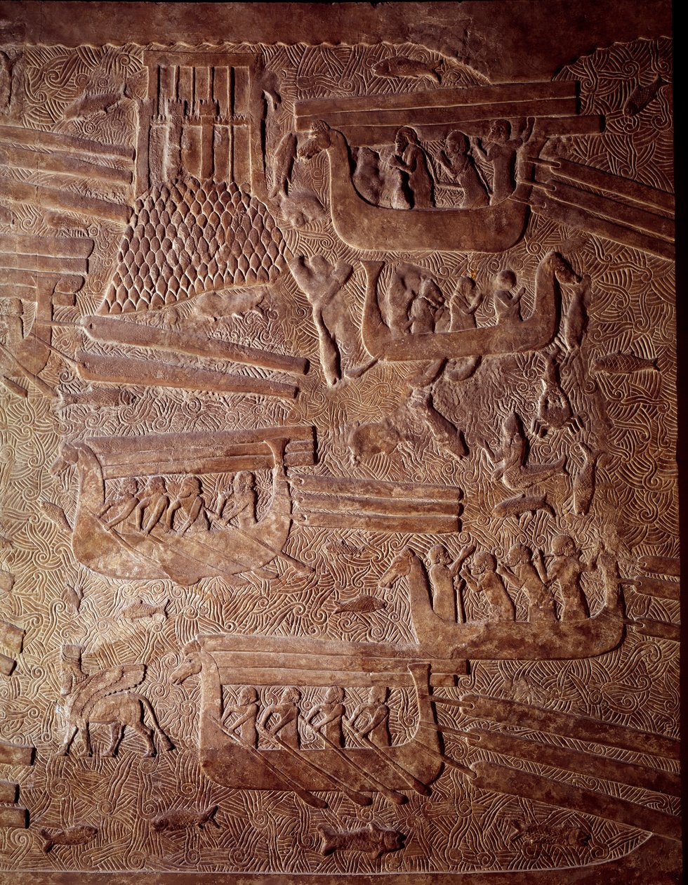 Mesopotâmia: cenário marítimo que representa o transporte de madeira para o Líbano. Detalhe de um albaster em baixo relevo de Khorsabad (Khunsabad). Regne de Sargon II. 710 AC. Paris, Museu do Louvre de Mesopotamian Mesopotamian