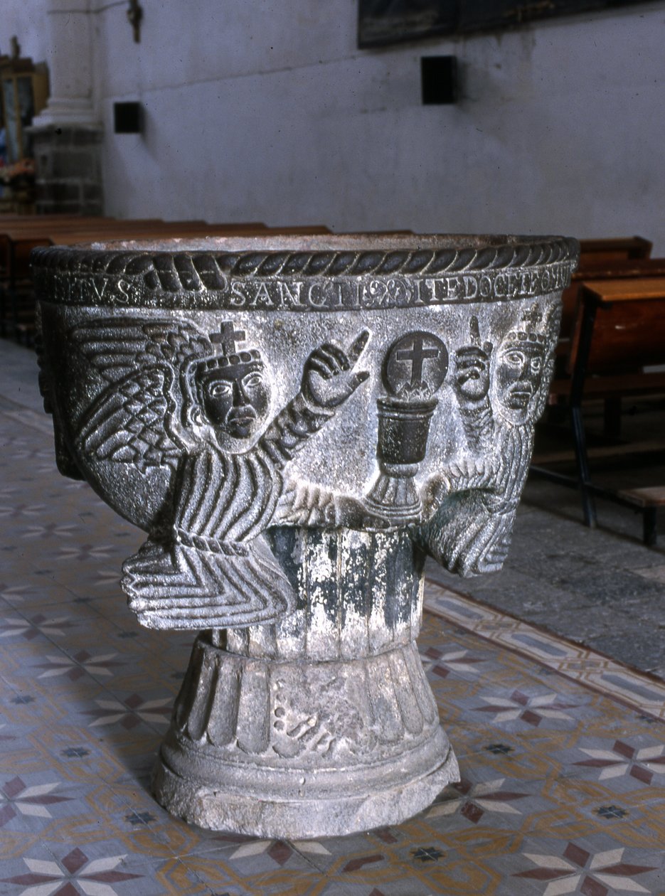 Pia batismal de Mexican School