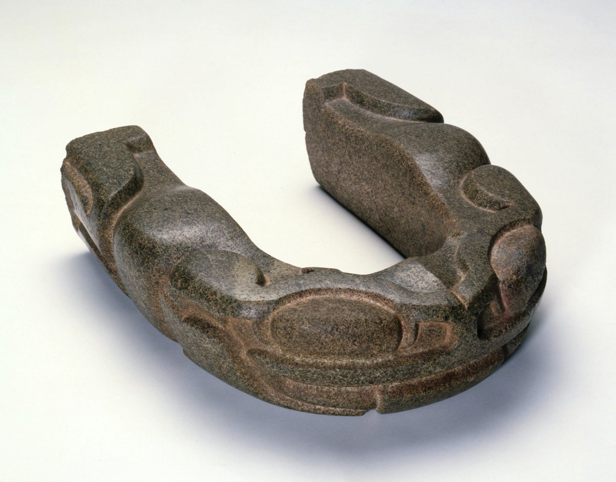 Cerimonial Ball Game Yoke, c.250-900 (Diorite) de Mexican School