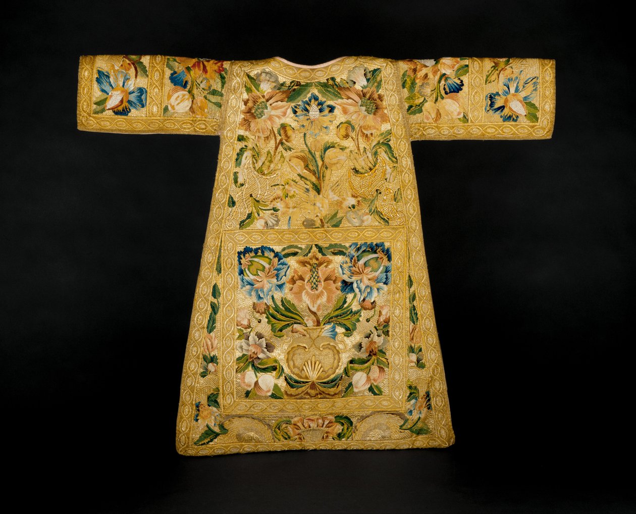 Dalmática de Diácono (roupa exterior), c.1730 (têxtil) de Mexican School