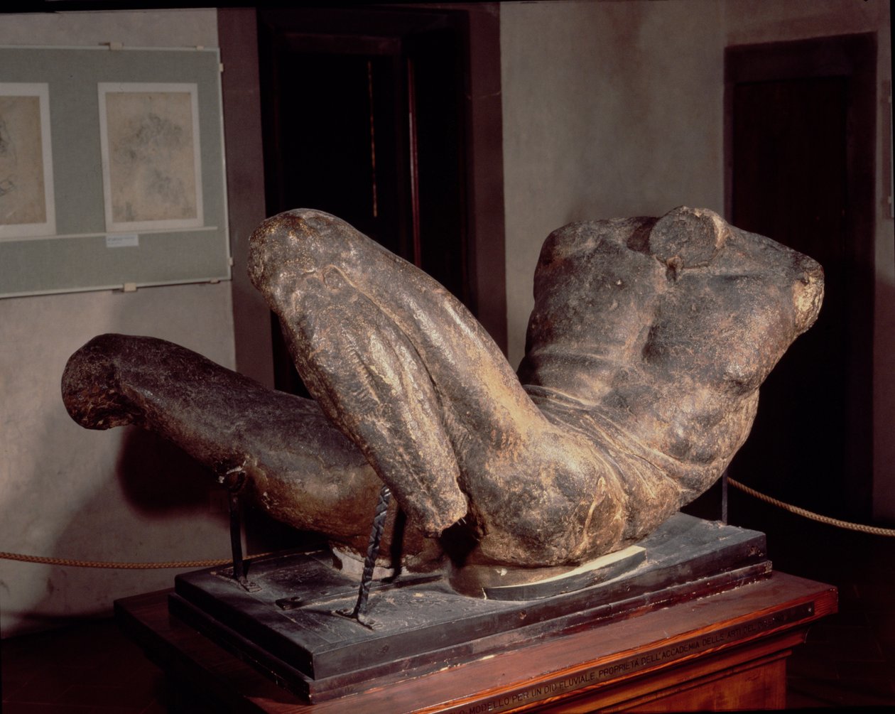 Deus do rio, c.1524-27 (argila não queimada, areia de rio, arame, malha e fibras vegetais) de Michelangelo Buonarroti