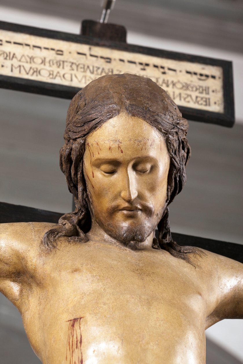Crucifixo do Espírito Santo, cerca de 1493, de Michelangelo (1475-1564), detalhe, escultura em madeira policromada, Sacristia da Basílica de Santo Espirito em Florença - Crucifixo. Escultura renascentista de Michelangelo Buonarroti dit Michel Ange (Miguel  de Michelangelo Buonarroti