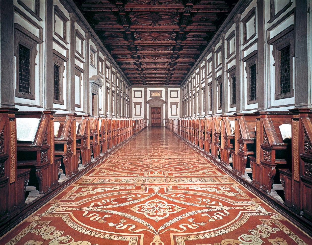 Biblioteca Laurenciana, arquitecto Michelangelo (1475-1564), Florença, Itália de Michelangelo Buonarroti