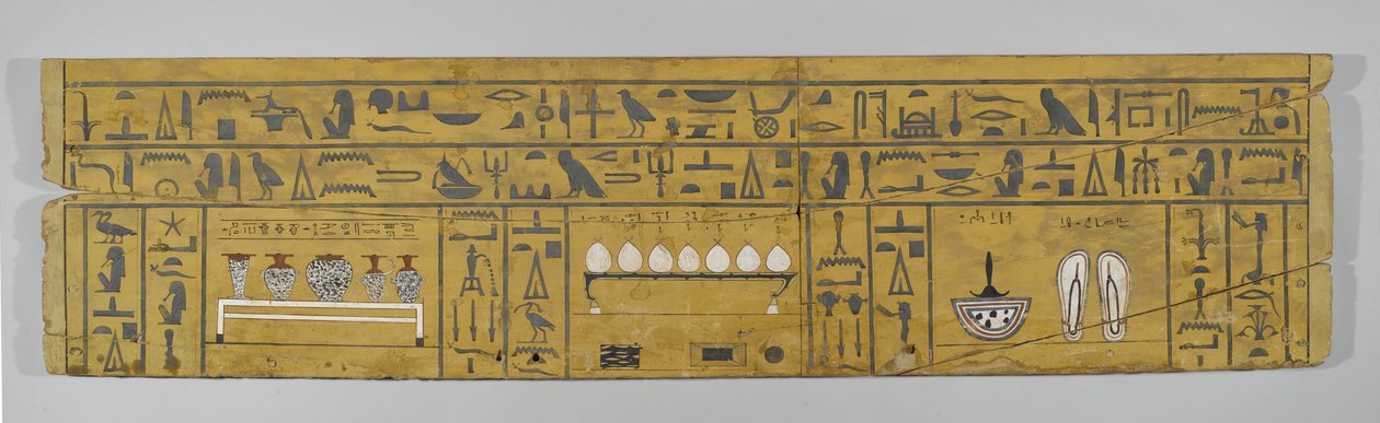 Painel do caixão de uma mulher, c.2008-1875 aC (madeira com pigmento) de Middle Kingdom Egyptian