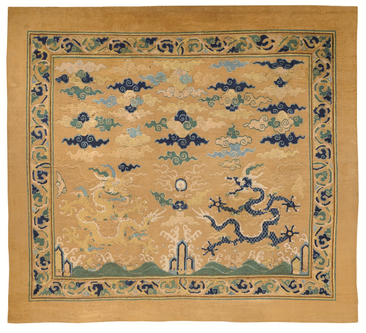 Um raro e magnífico tapete imperial do trono "Dragão de Ming Dynasty Chinese School