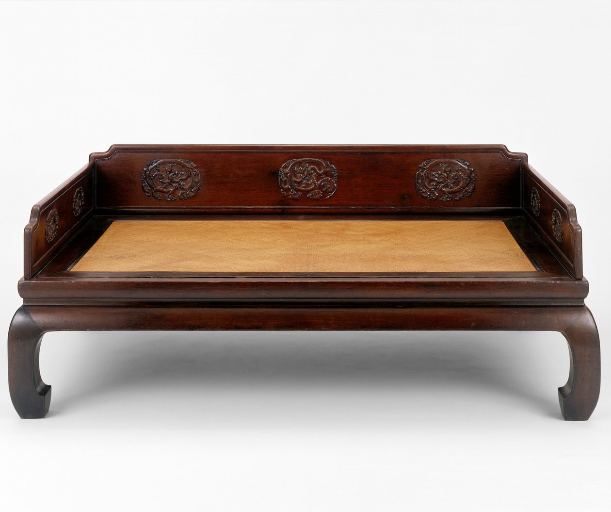 Sofá cama (madeira) de Ming Dynasty Chinese School