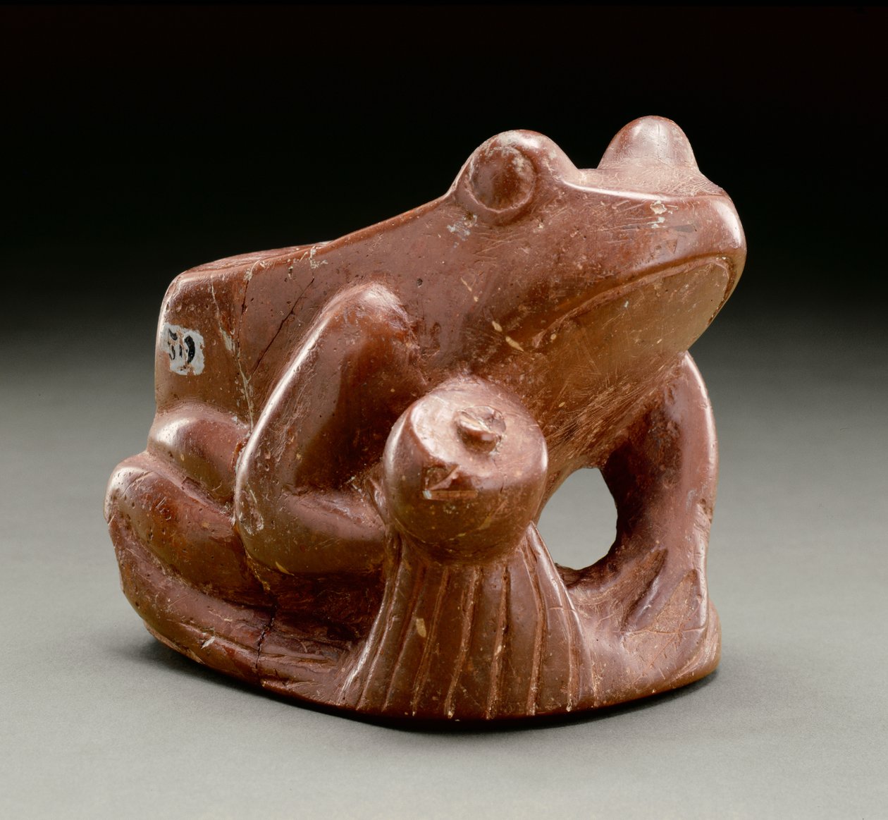 Tubo de efígie de sapo, Cahokia, 1000-1300 (bauxita) de Mississippian culture