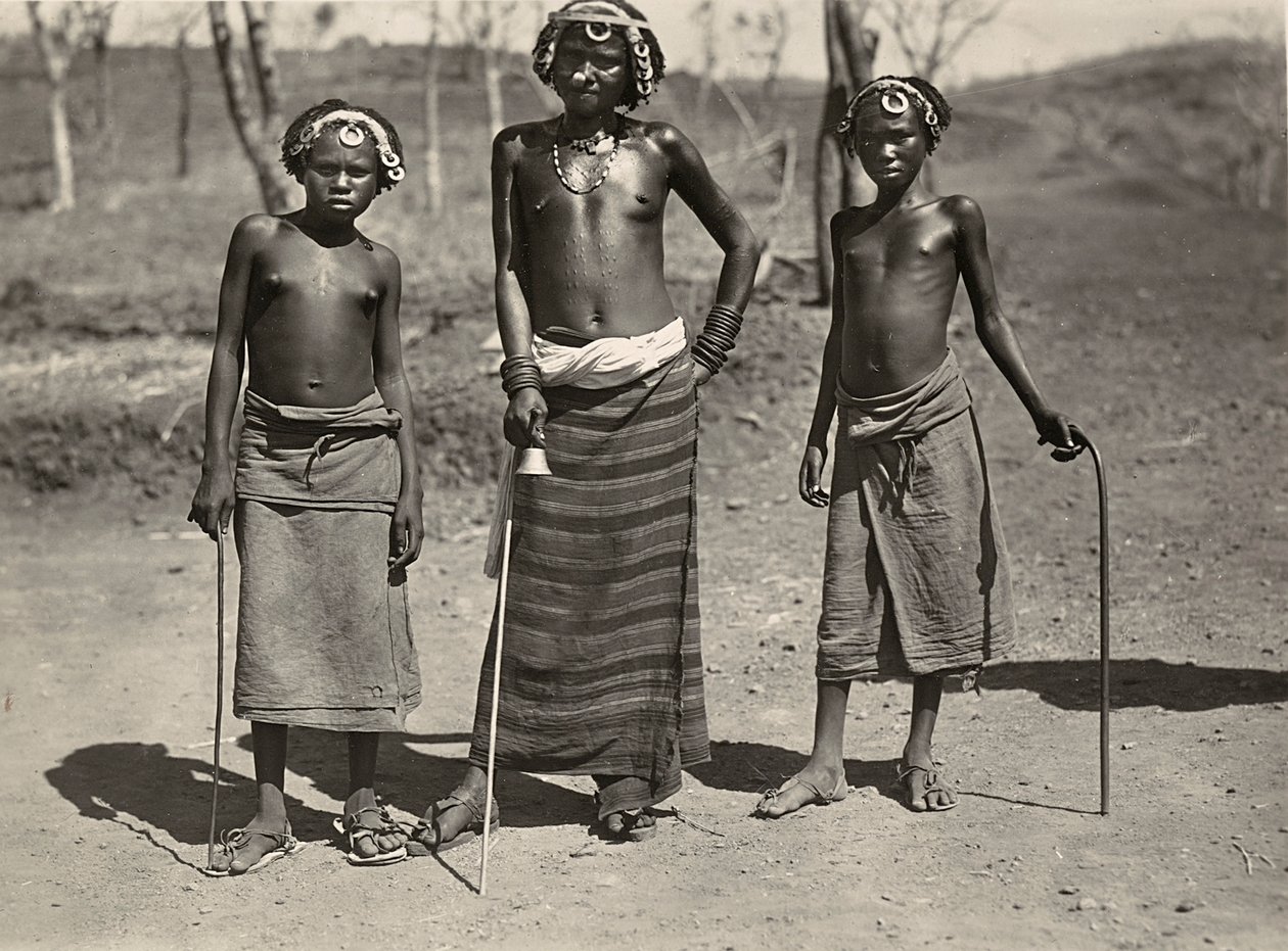 Construindo um Império na era fascista: Cunama nativos, 09051936 de Modestino Baldinetti