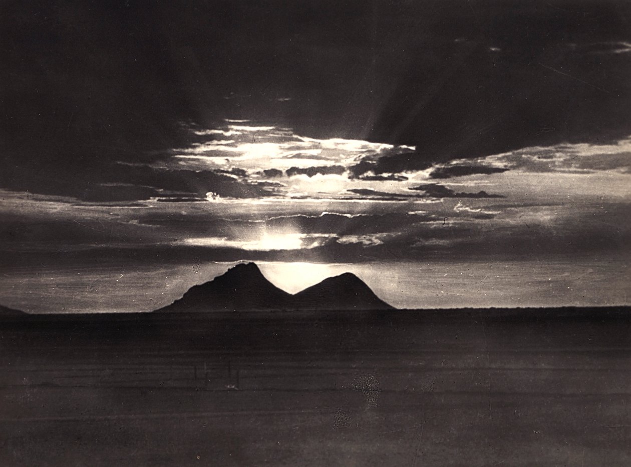 Construir um império na era fascista: Monte Abu Gamel, 09/05/1936 (foto a p/b) de Modestino Baldinetti