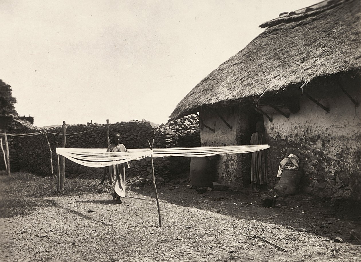Construir um império na era fascista: preparativos para a tecelagem, 09/05/1936 (foto a p/b) de Modestino Baldinetti