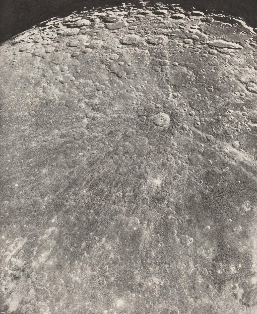 Fotografia Lunar Radiação de Tycho - Fase Nascente, 1899 (foto) de Moritz & Puiseux Pierre Henri (1855 1928) Loewy