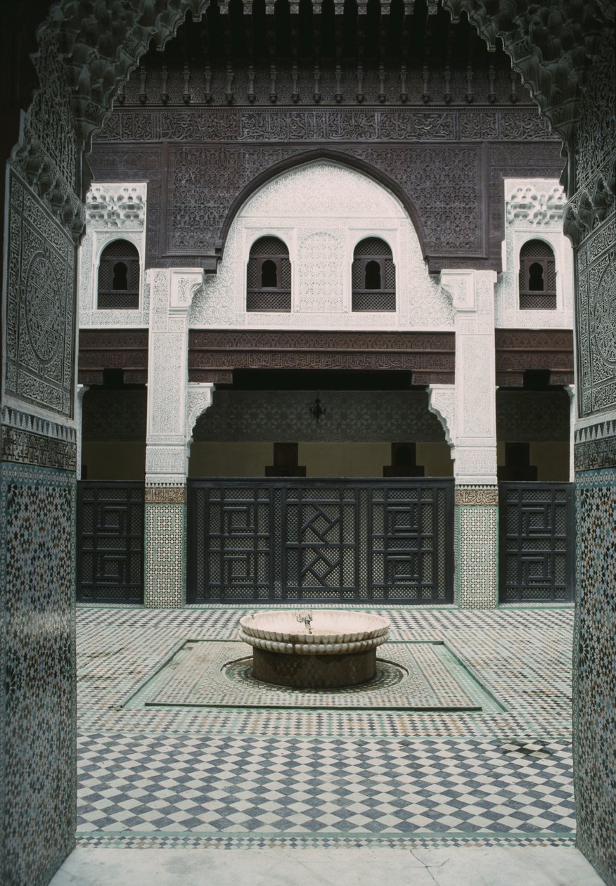 Madrasa Bou Inamia, pátio de Moroccan School