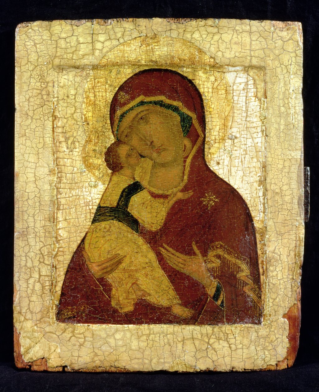 Ícone da Virgem de Vladimir (folha de ouro e têmpera no painel) de Moscow School