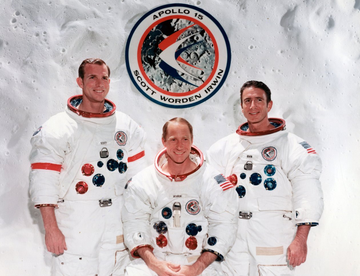 A tripulação da Missão Apollo 15 no Manned Spacecraft Center, Houston, Texas, 1971. de NASA Images