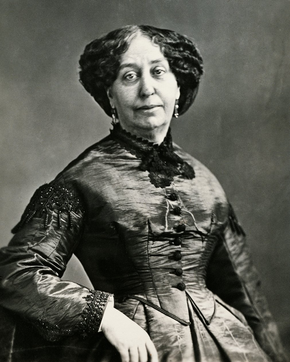 George Sand, pseudônimo de Amantine-Lucile-Aurore Dupin (Paris de Nadar