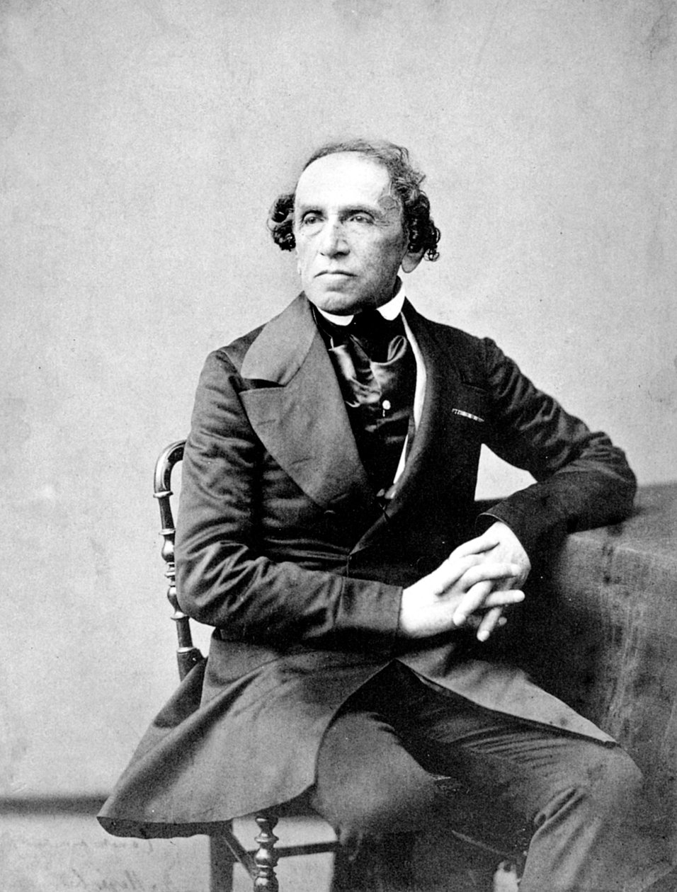 O compositor alemão Giacomo Meyerbeer fotografado por Nadar de Nadar