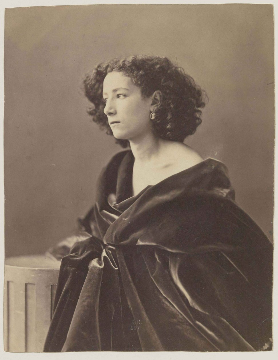 Retrato de Sarah Bernhardt 1844-1923, 1864. de Nadar